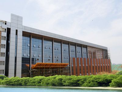 賀我司成功簽訂航天基地五0四園區(qū)B4、B5、B6樓幕墻、門(mén)窗
